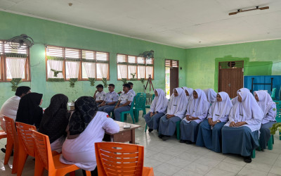 Persiapan Lomba Madrasah Sehat Tahun 2025, Pengurus dan Kader UKM MAN Aceh Singkil gelar Rapat.